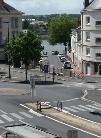 Appt 2Eme Etage Sur L\'Ile De Saumur